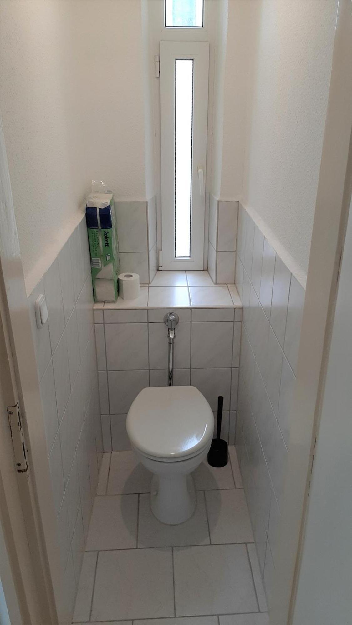 Privatunterkunft Helles, Moebliertes Zimmer In Schoener, Zentraler Wg *
